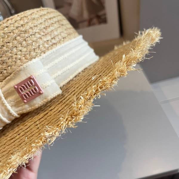 Miu Miu Hat MUH00226